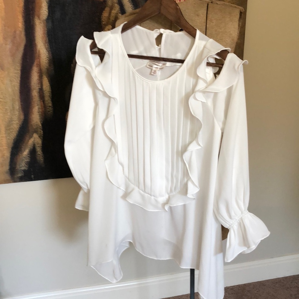 Shirt could fit small/medium